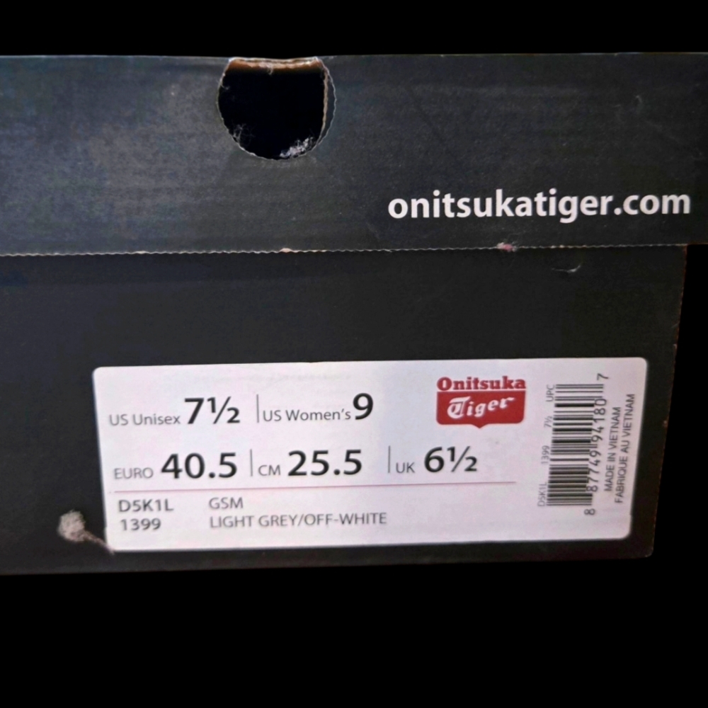NEW Onitsuka Tiger GSM Gray and White Sneakers. NWB. Size 9 Womens/Unisex 7.5 - Picture 7 of 10